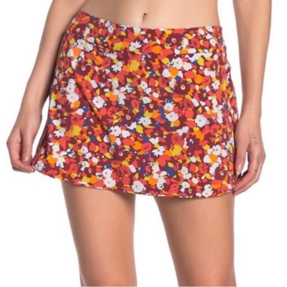 Outdoor Voices || Exercise Skort Paprika Bloom size Small